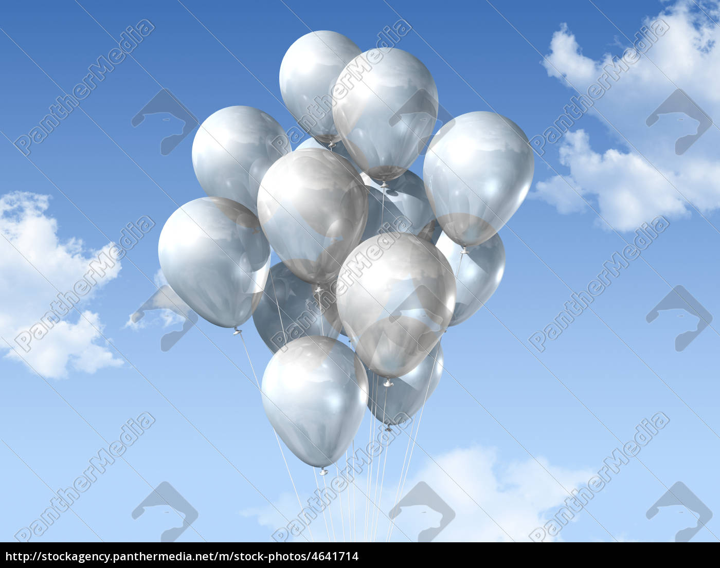 globos blancos en un cielo azul - Stockphoto #4641714