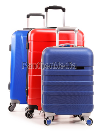 Cinco maletas de plástico aisladas sobre blanco - Foto de #22623535 | Agencia de stock PantherMedia
