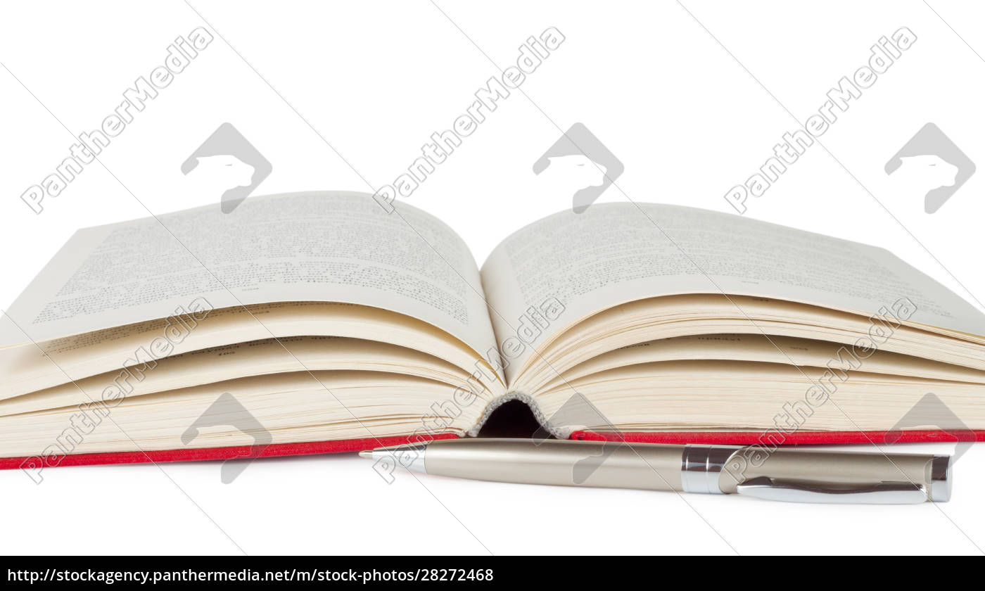 libro abierto con pluma